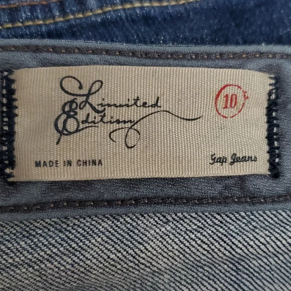 GAP Limited Edition Classic Blue Straight Leg Women's Jeans Size 10 - Picture 8 of 10